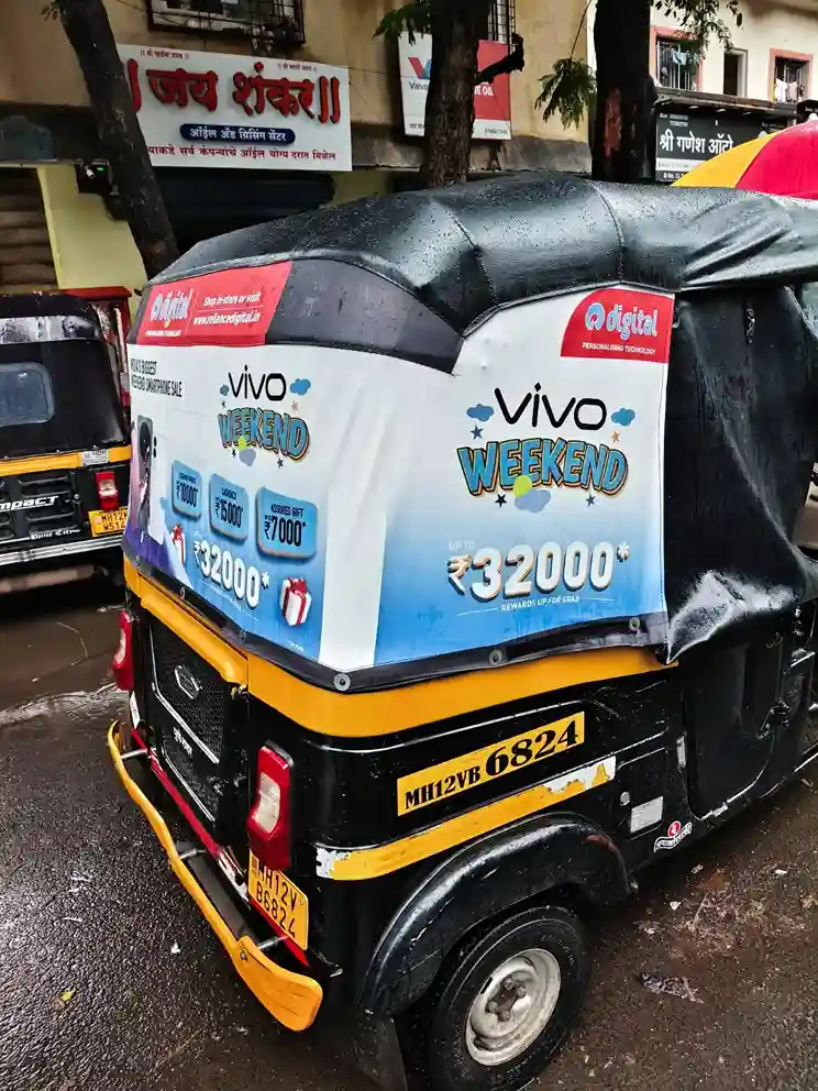 Rickshaw stand